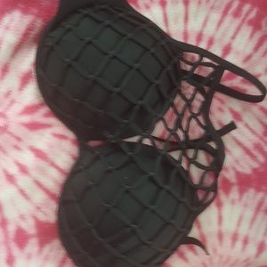 36DD BLACK SWIM SUIT TOP